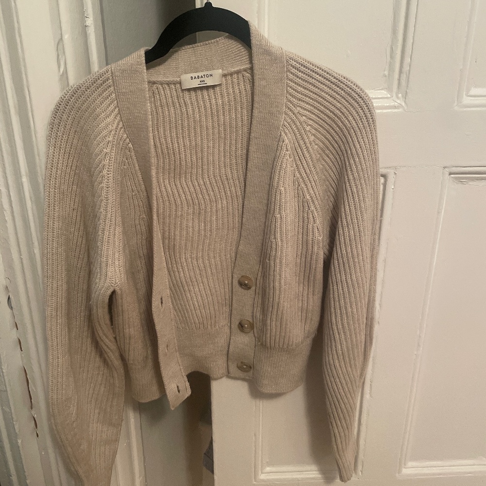 Aritzia Babaton Cardigan